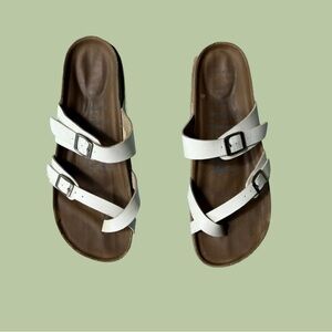 Mahina Womens 9 White Double Strap Sandals Casual Slip On Comfort Summer Shoes